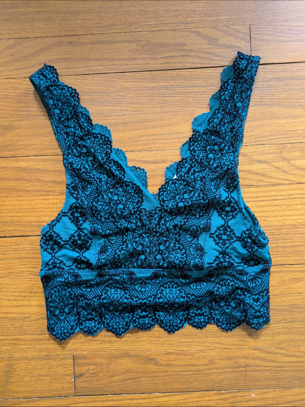 Intimately By Free People Crushed Velvet Lace Bralette Women's Small